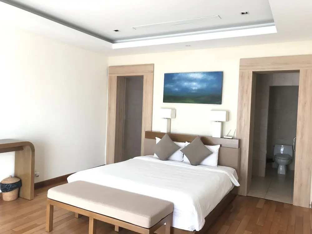 Ocean Resort 4 Bedrooms Danang Living