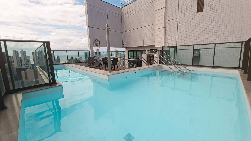 Flat 26º andar com vista para o mar- Próximo ao shopping e à praia