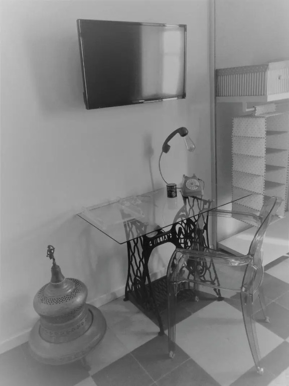 Déjà Vu apartment