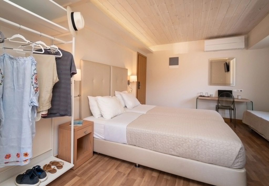Karalis City Hotel