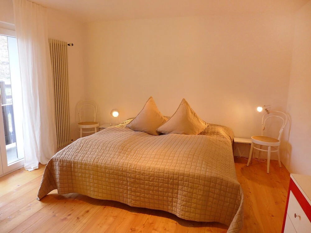 Apartment Chesa Vuorcha by Interhome