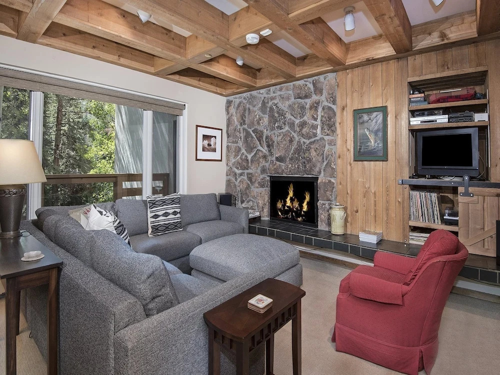 Tree Top Condo