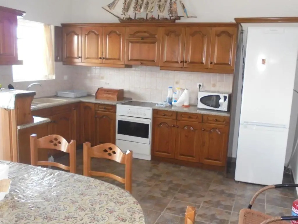 Kostas Family House