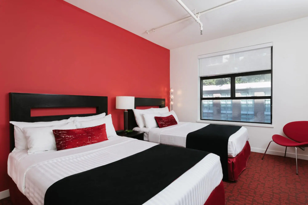 Moda Hotel