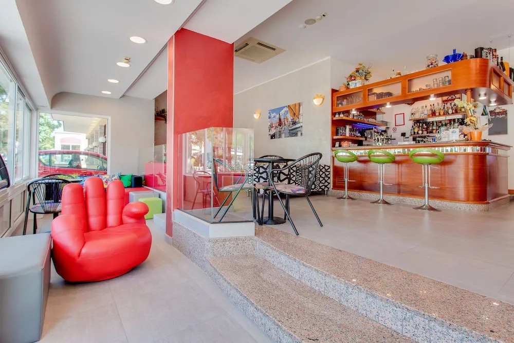 Hotel Sandra