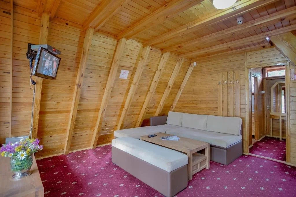 Malina Holiday Village
