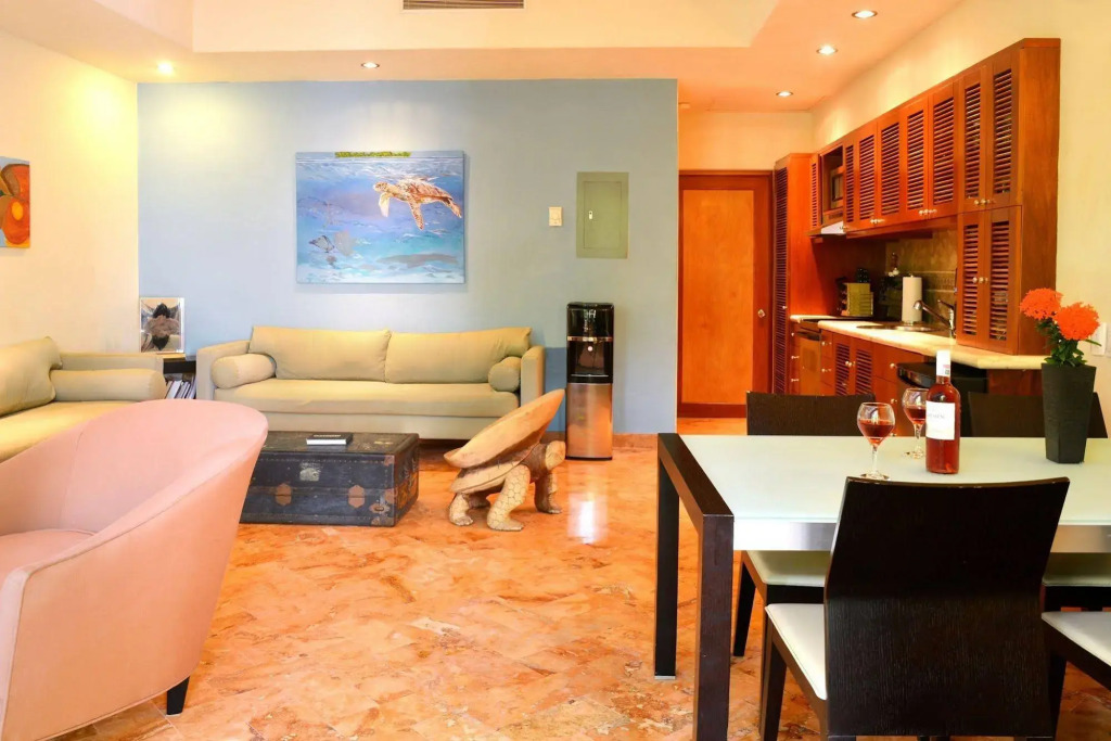 Porto Playa Condo Hotel and Beach Club