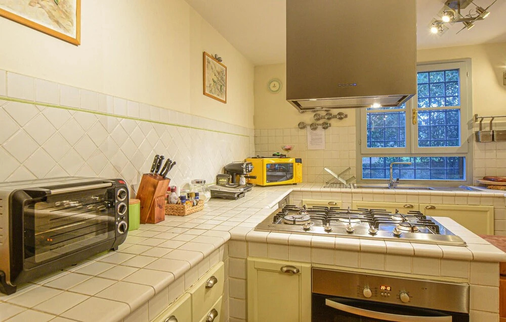 4 Bedroom Pet Friendly Home In Larciano