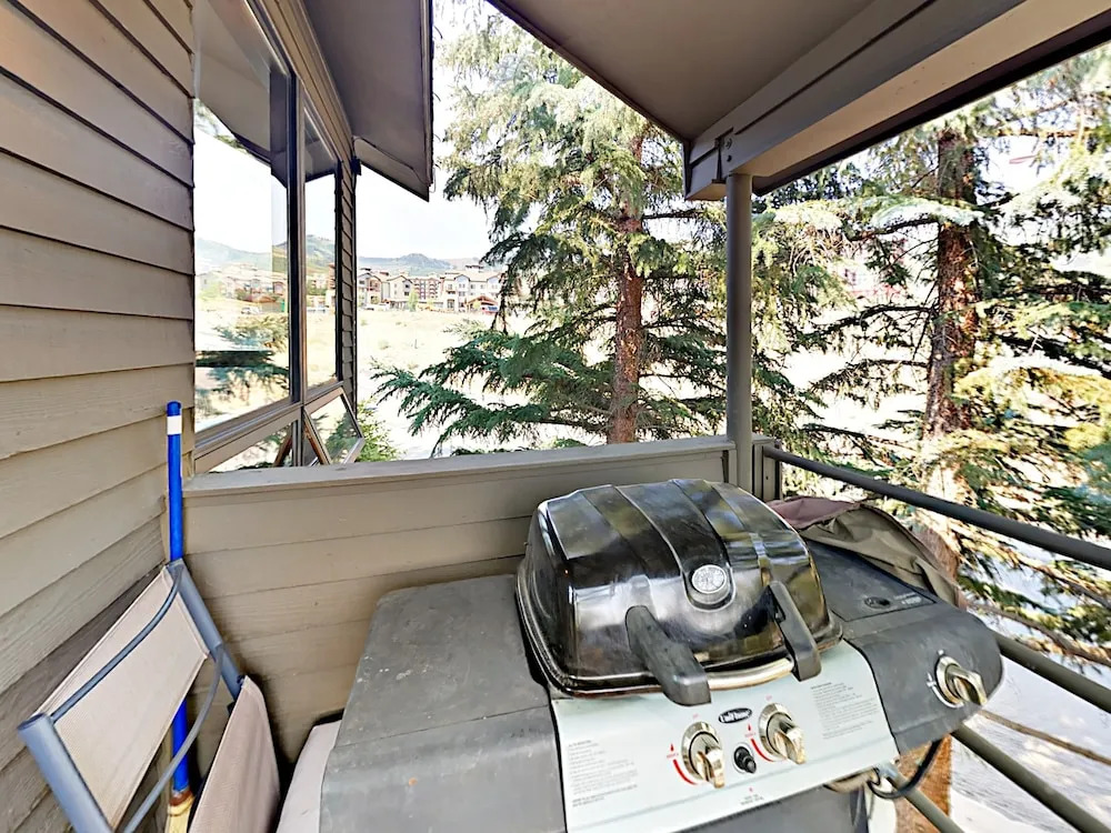 2148 Apache Trail Townhouse #11 5 Bedrooms 4 Bathrooms Townhouse