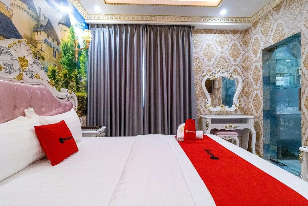 Reddoorz Premium Cao Thang Street