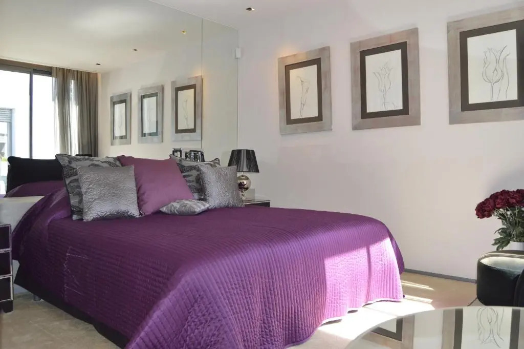 Modern Designer Villa 34121743 Direct Seafront Los Monteros Marbella for Holiday Rentals