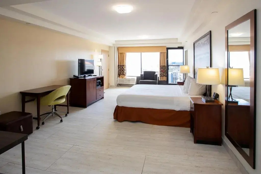 Aqua Vista Resort Hotel
