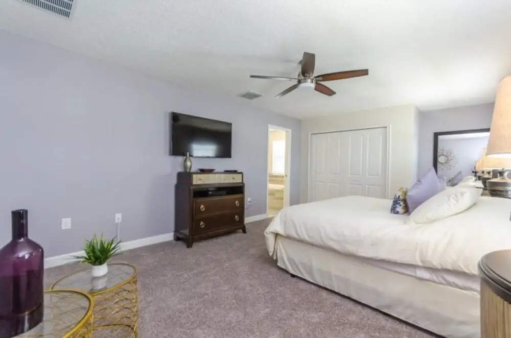 Champions Gate 6 Bedroom With Movie Theater Room! Villa
