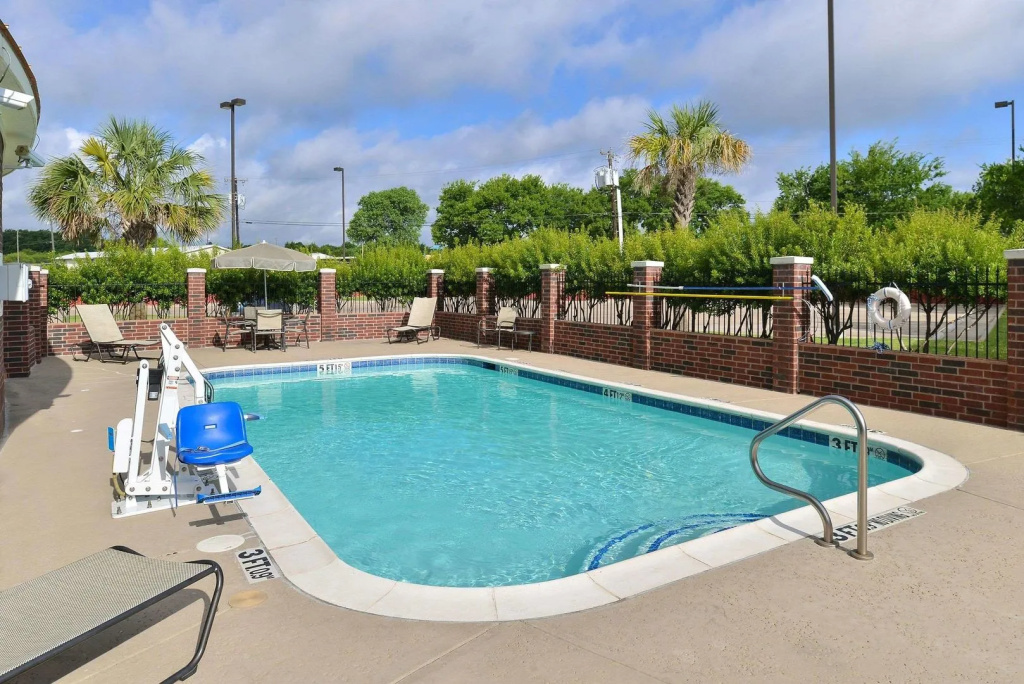 Comfort Inn & Suites Mexia