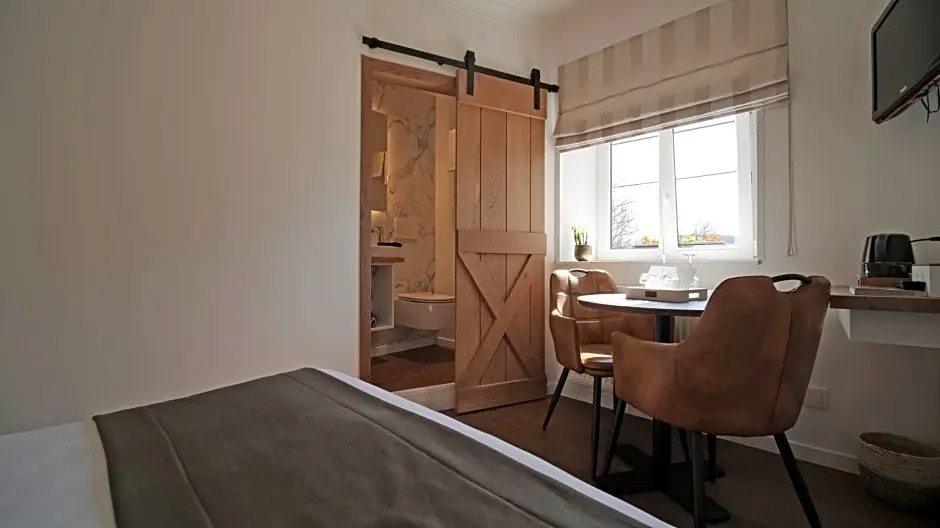 Logis Hotel Restaurant la Hutte Lurette