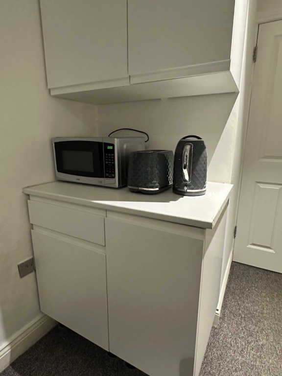 Kings Cross Nest Inn Studio Apartments