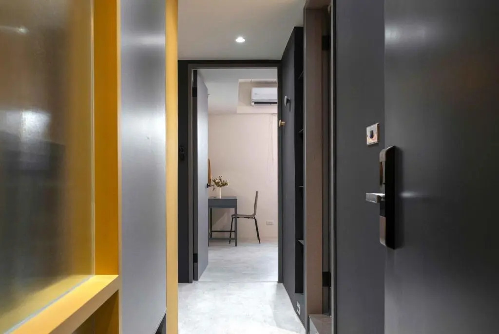 Lin Apartments by Olala Homes