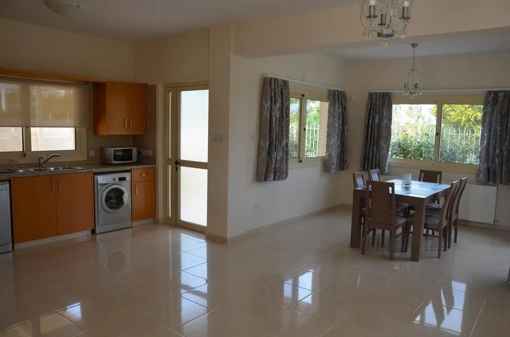 Anthorina Villa 8