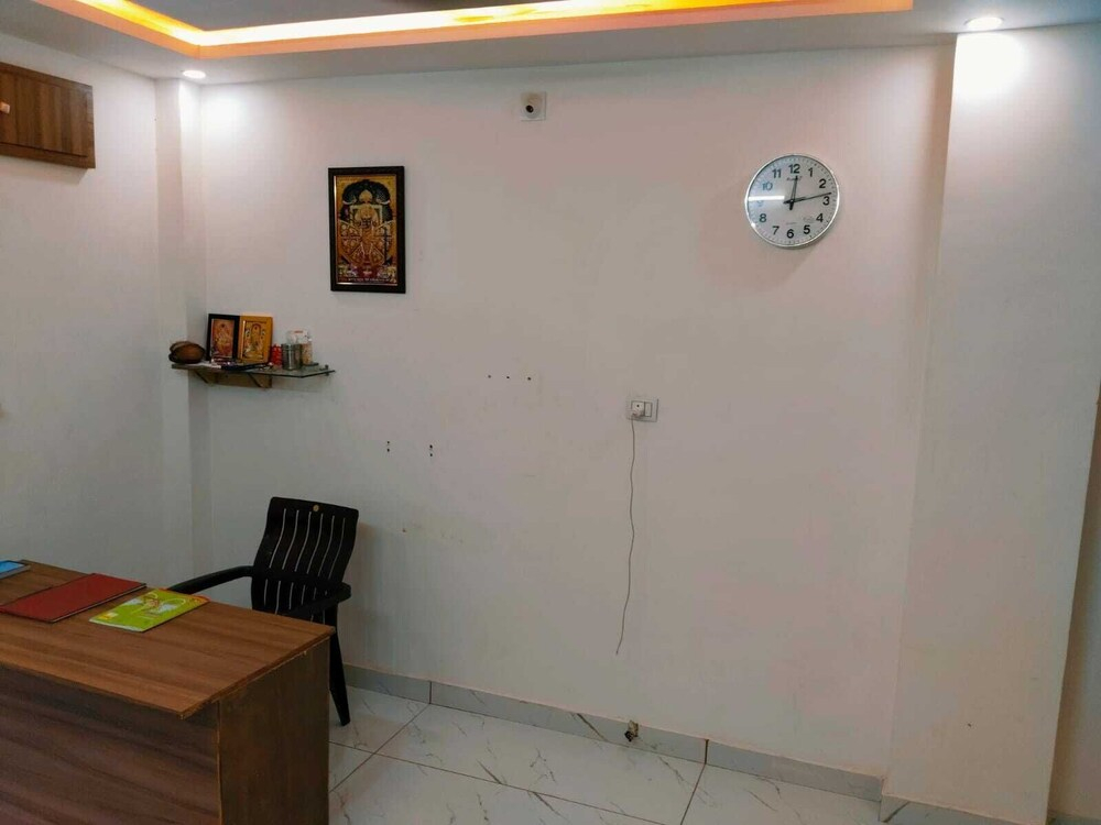 Hotel Bhavya Palace