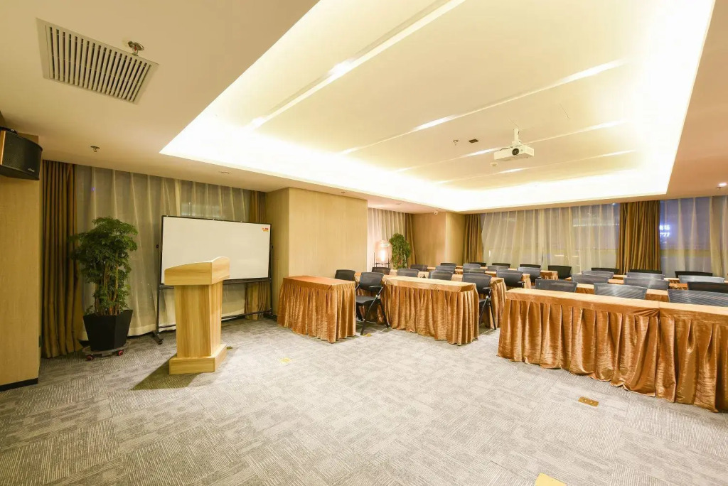 Atour Hotel Shengyang Youth Street Jinlang