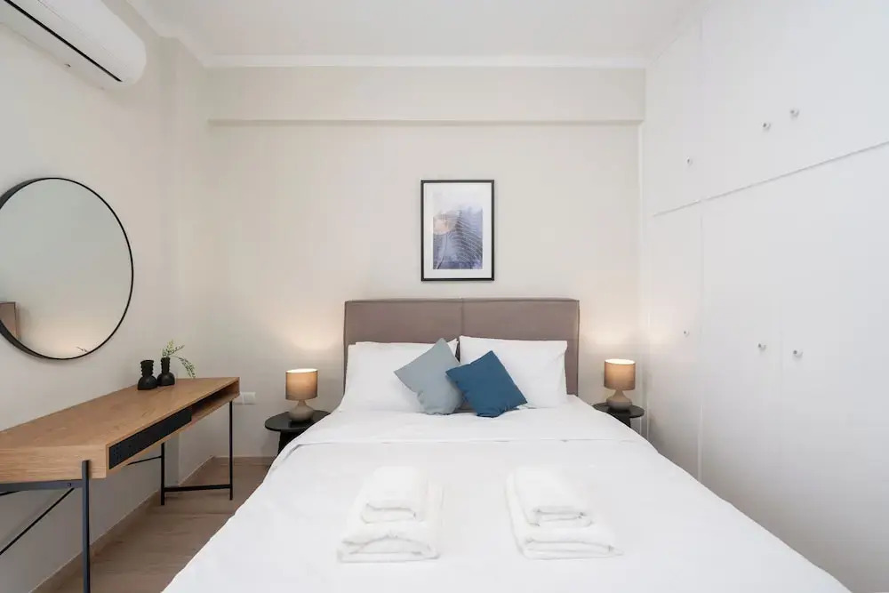 Spacious Luxury Apartment | Near Piraeus Port
