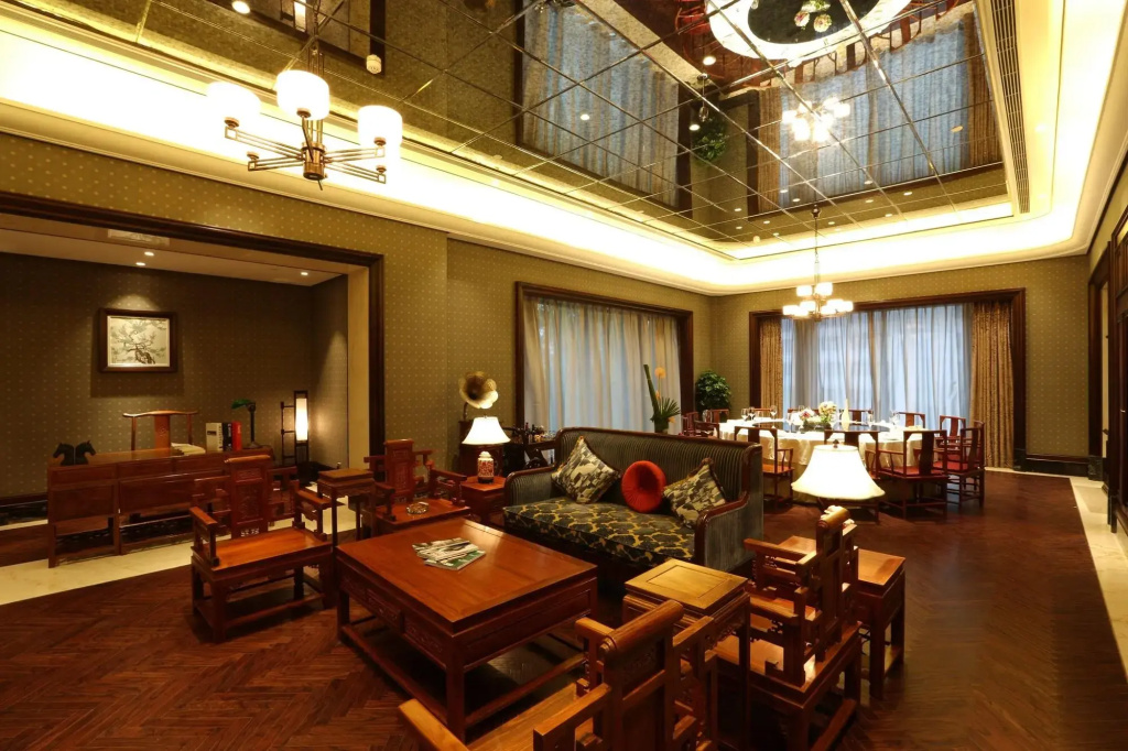 S&N Zhejiang LinHai International Hotel