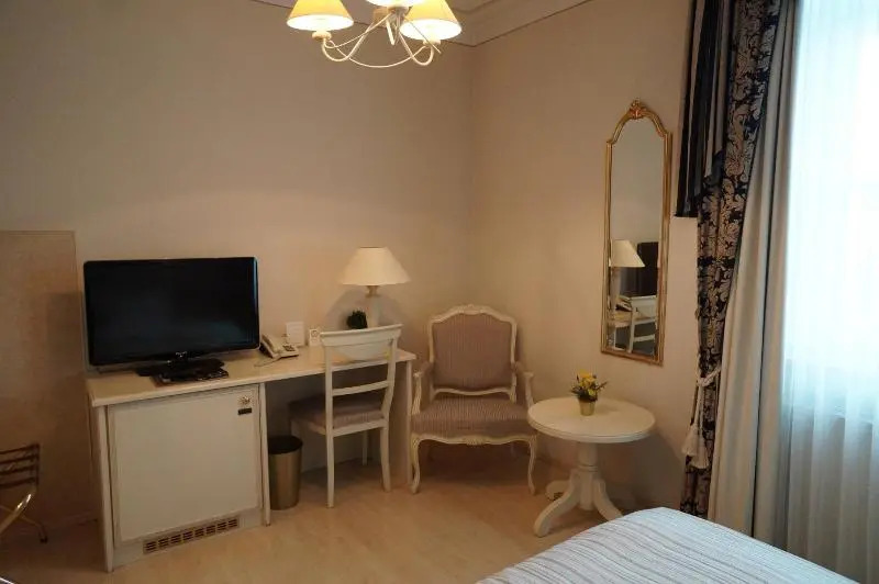 Hotel Burghof