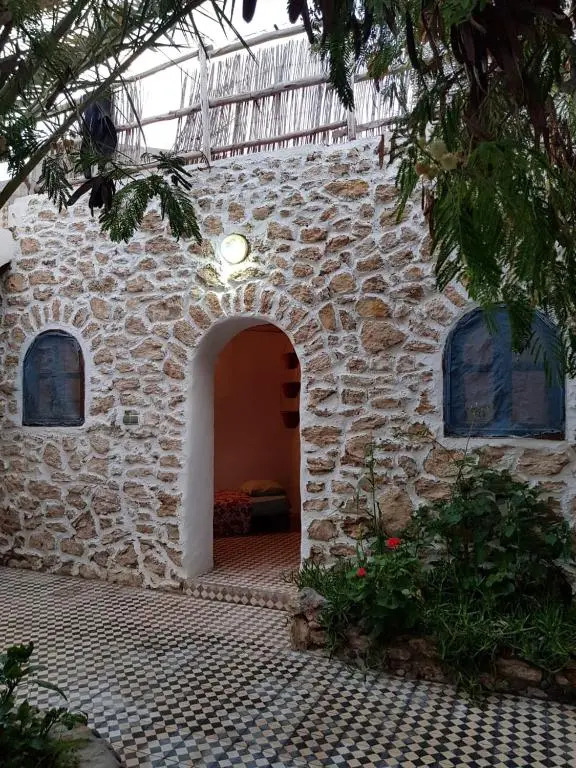 SIDI KaouKI PERLA
