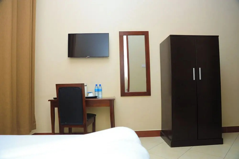 Rostel Villa Hotel