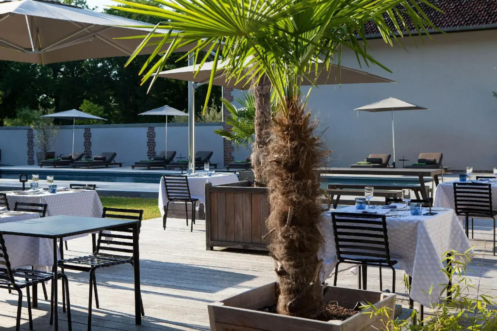 Chateau De La Resle - Design Hotels