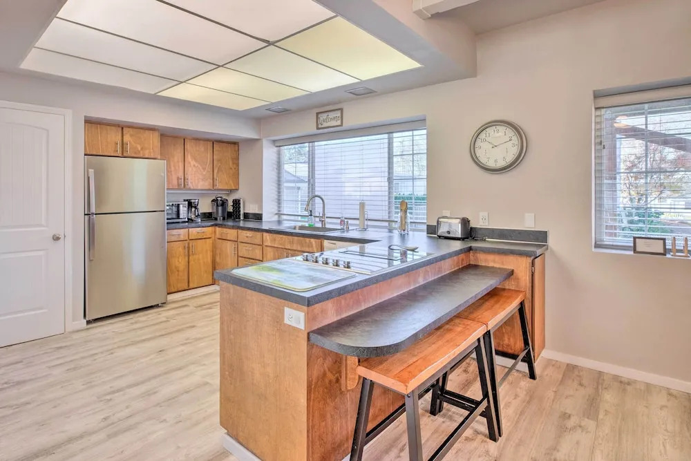 Pet-Friendly Rockaway Beach Home w/ Fire Pit