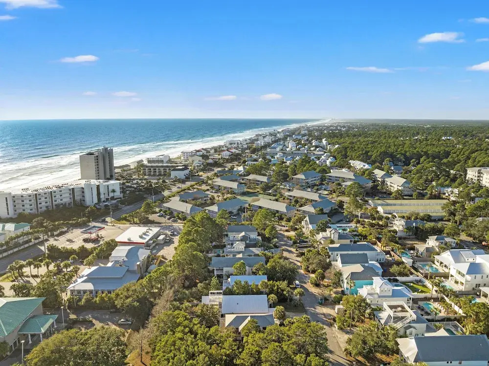 Sugar Sand Retreat 3-bed, 2-bath Beach Getaway With Private Pool, Sleeps 8!