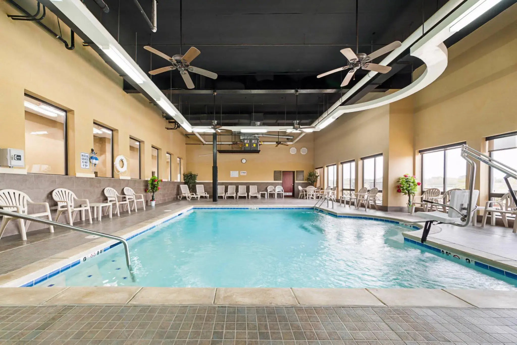 Comfort Suites Batesville