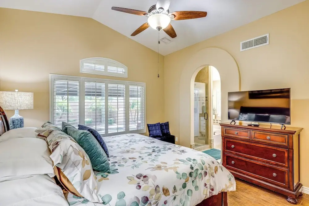 2 Mi to Westworld: Scottsdale Home w/ Heated Pool