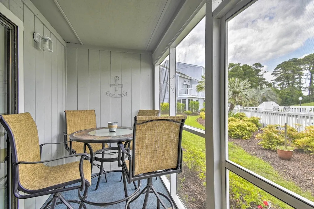 Swim, Golf & Dine: Condo by Cherry Grove Beach!