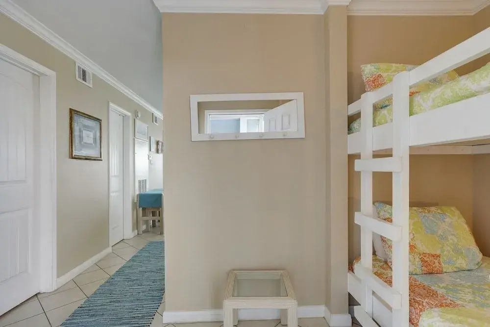 Seascape 1308 - 2 Br Condo