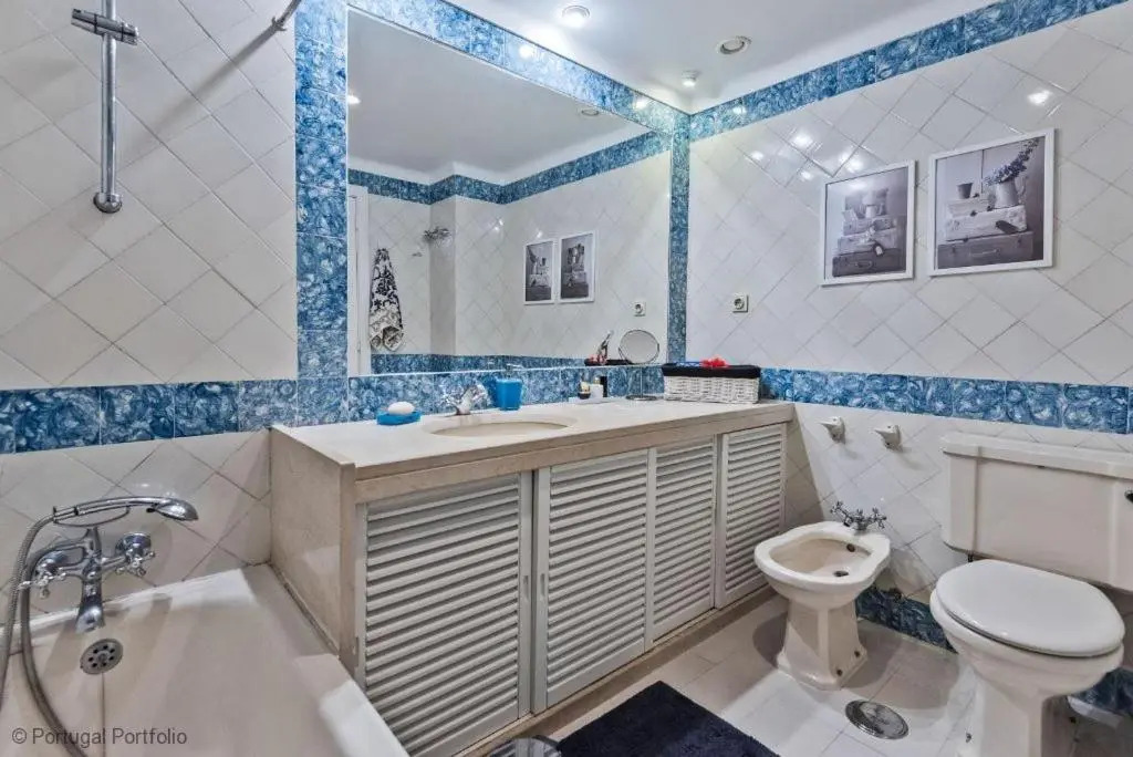 Cascais 1BR w/ pool