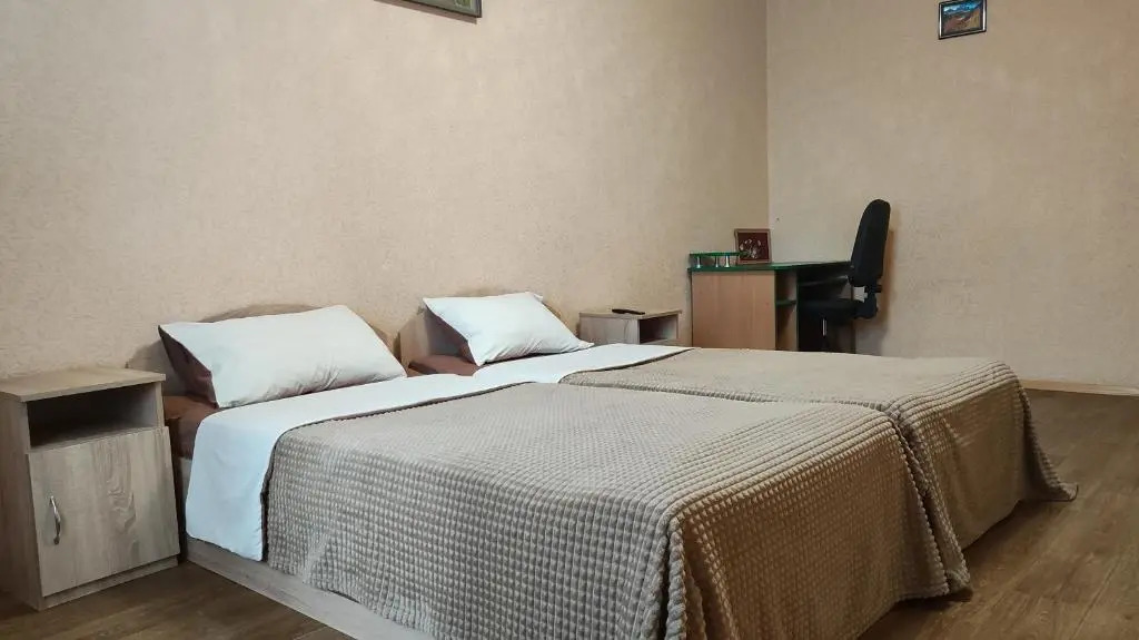 Василя Стуса 10 City Rooms