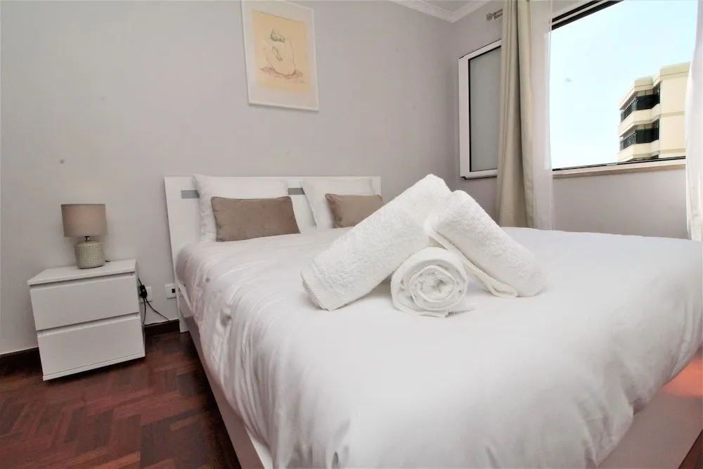 Grey Apartment in City Center with Sea View