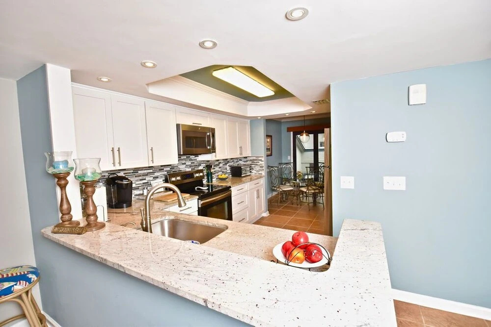 Sea Winds 39 Oceanfront Dream Kitchen No Carpet Private Master Suite
