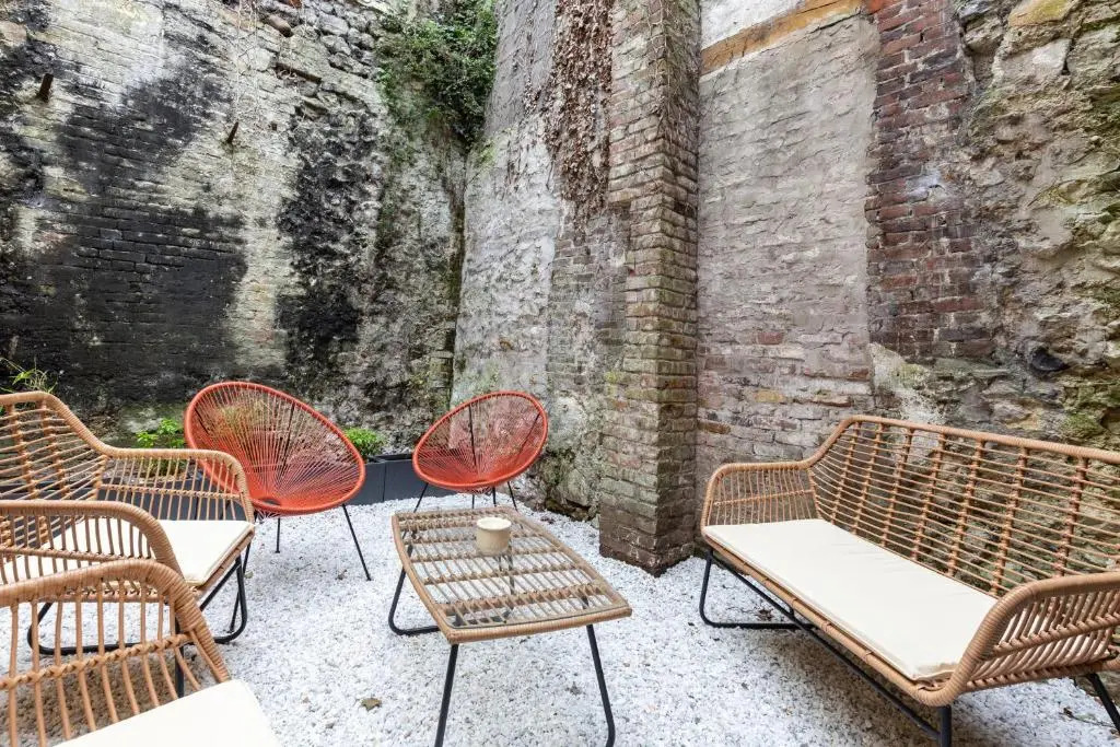 LAtelier dÉléa 4 Terrace - Industrial-chic in the heart of Honfleur