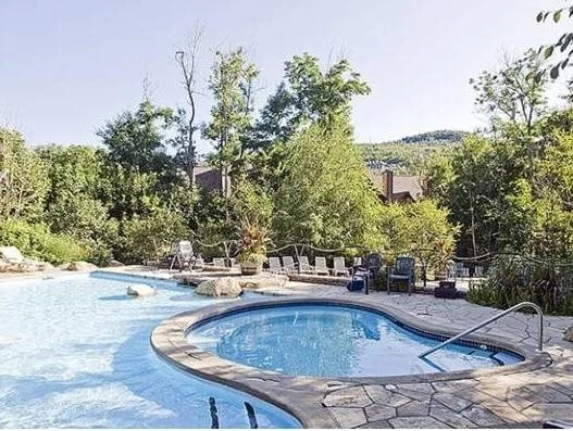 Les Manoirs - Tremblant Resort Lodging