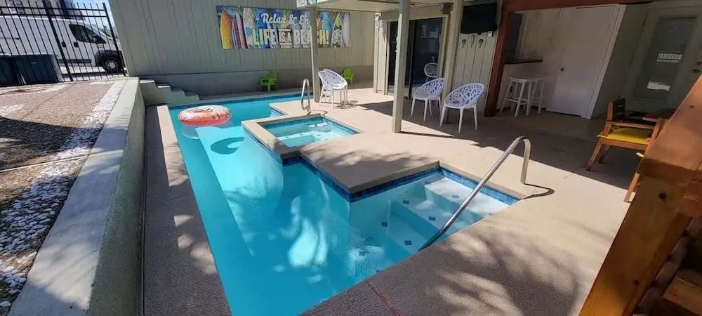 Bahama Mama House 4 Bedroom Home by RedAwning