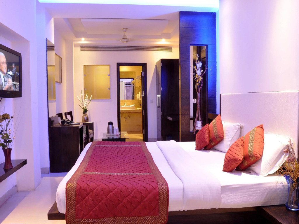 THE SINGH EMPIRE -Luxury Collection Hotel