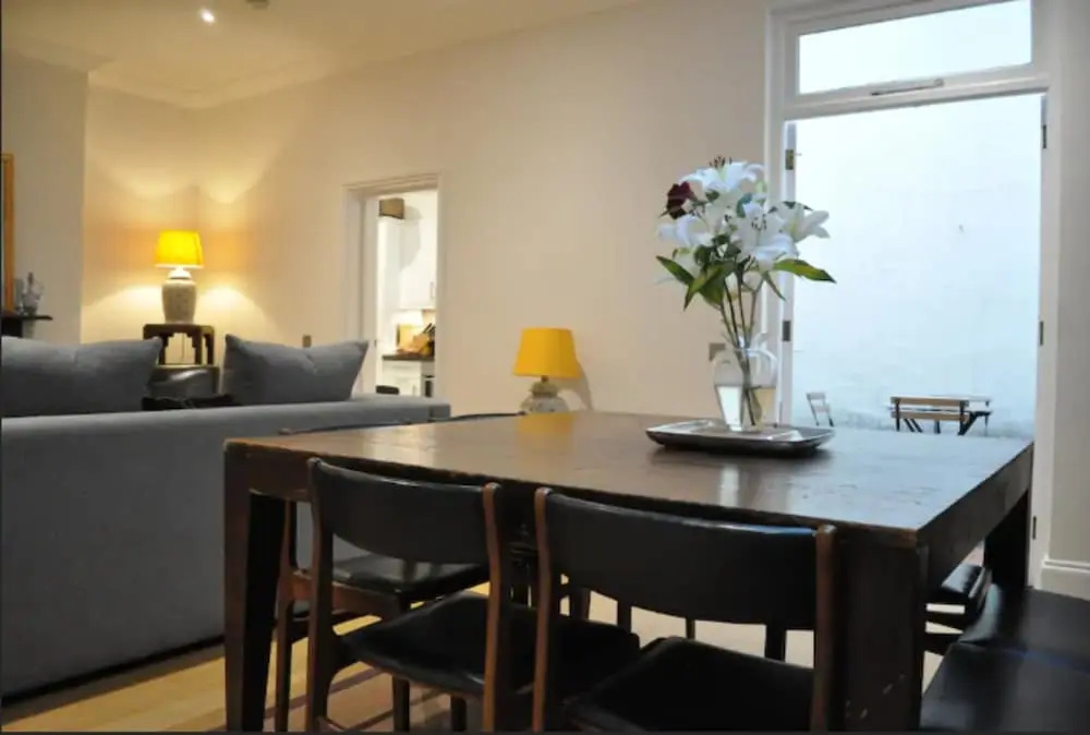 Stunning 2 Bedroom 2 Bathroom in South Kensington