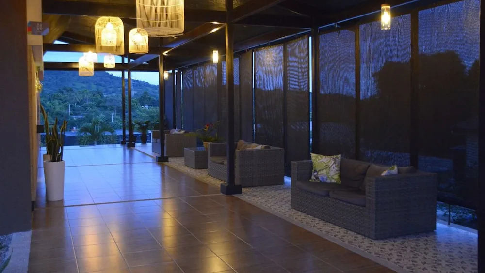 Gyrola Hotel Boutique & Spa By Victoria