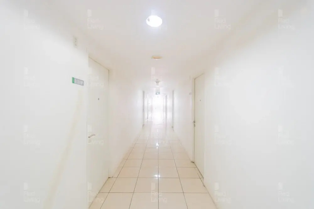 RedLiving Apartemen Bassura City - Gracefull Rooms Tower Dahlia