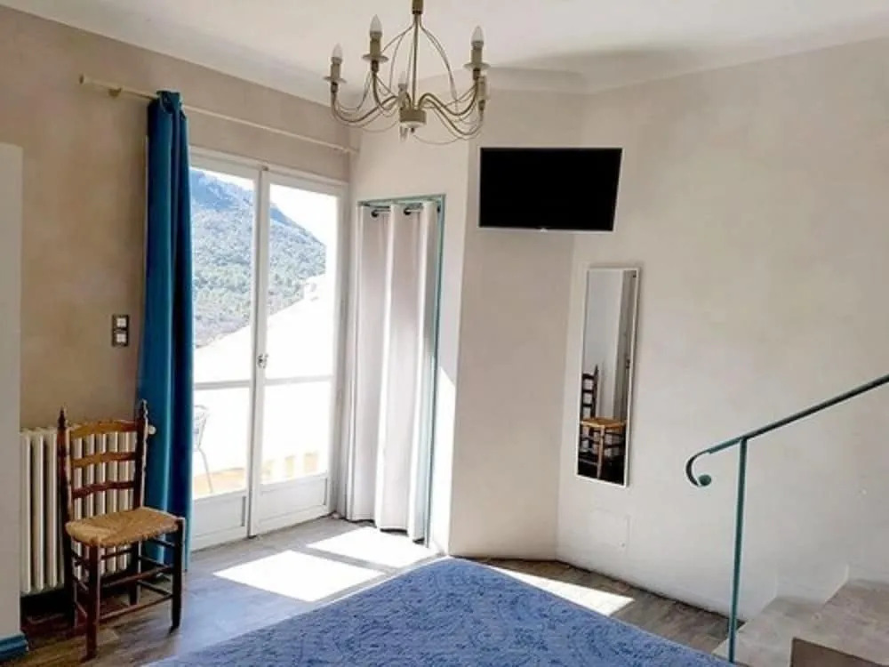 Logis Hotel Restaurant Le Grand Puech