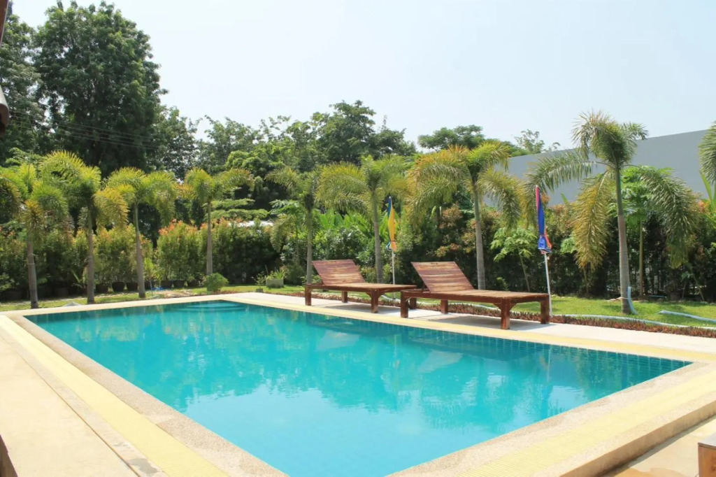 Jim Guesthouse