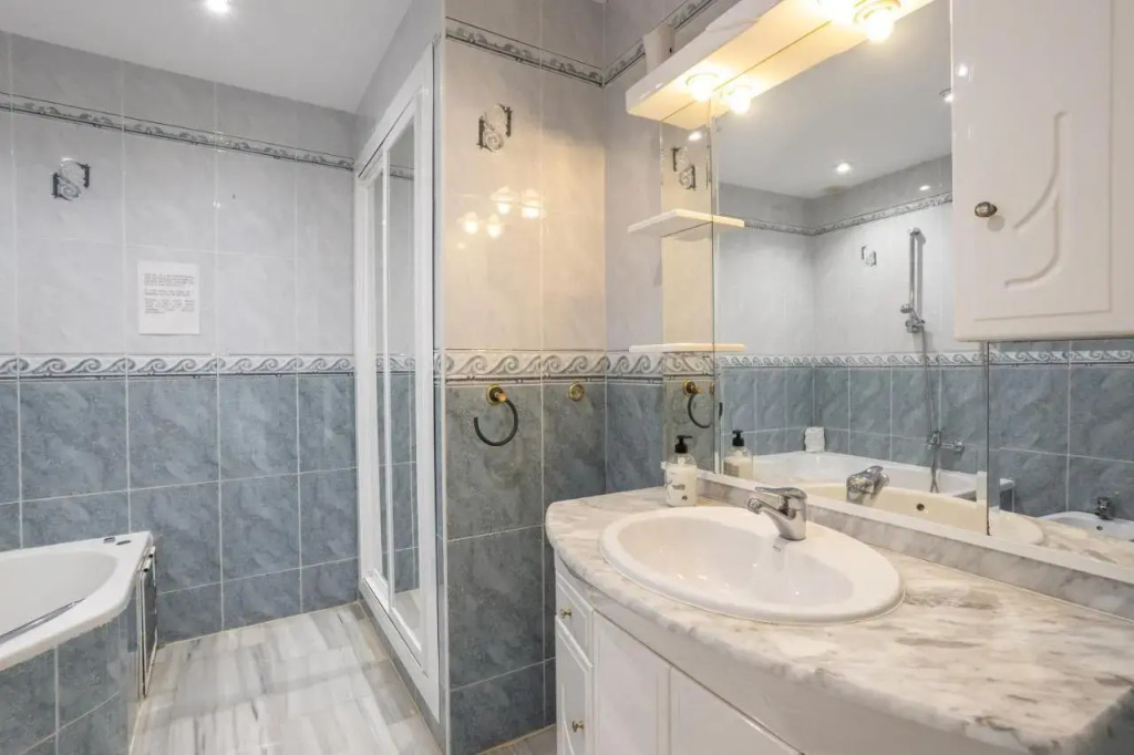 Las Flores 5 - Large townhouse